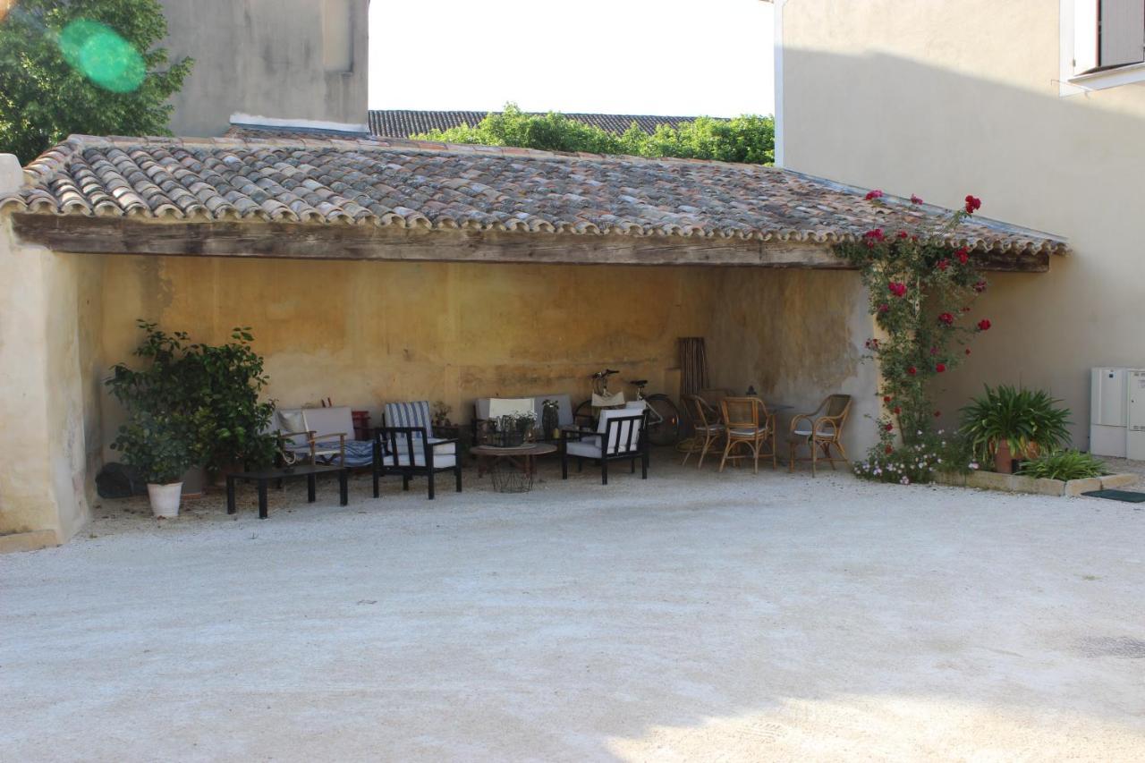 Entre Les Sorgues Ardoise Apartment L'Isle-sur-la-Sorgue Bagian luar foto