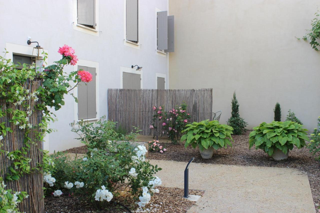 Entre Les Sorgues Ardoise Apartment L'Isle-sur-la-Sorgue Bagian luar foto